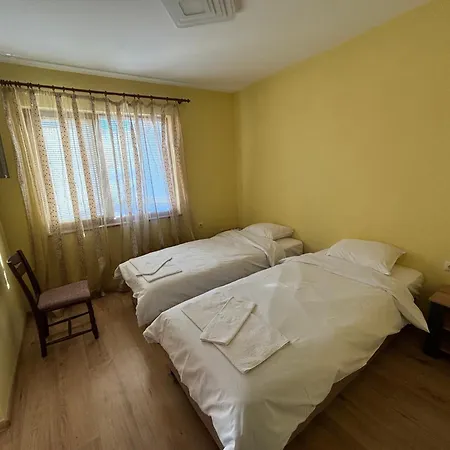 раковска 97 ゲストハウス トゥルゴヴィシテ