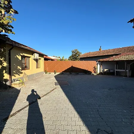 раковска 97 Guest house *